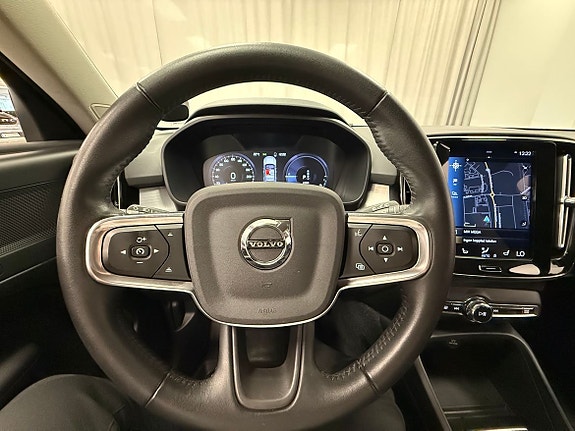 Volvo XC40 20 of 25