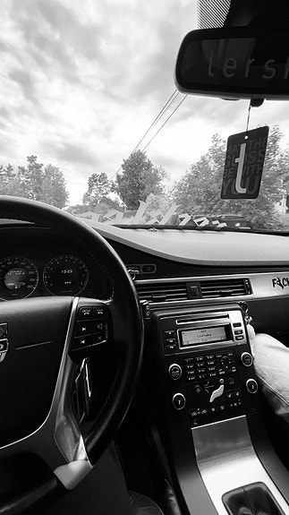 Volvo V70 7 of 8