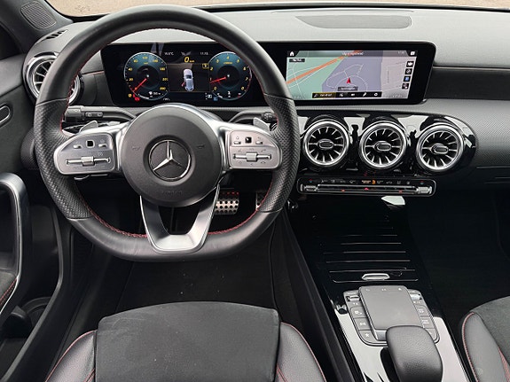 Mercedes-Benz A250 12 of 16
