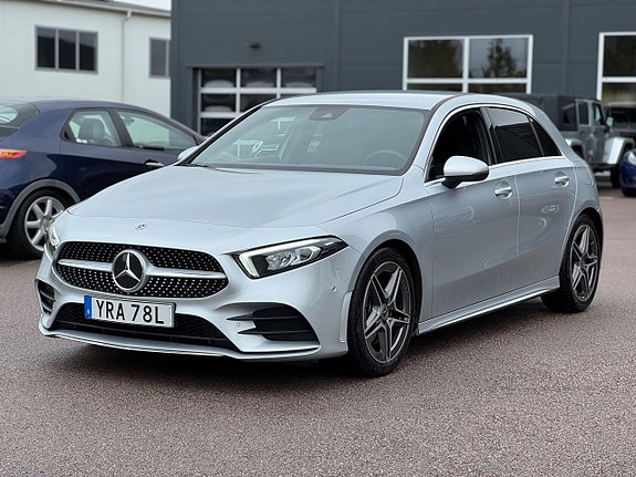 Mercedes-Benz A250 2 of 5