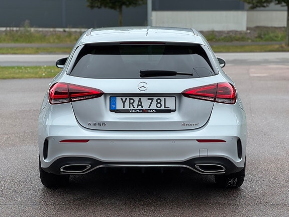 Mercedes-Benz A250 6 of 16