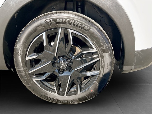 Peugeot 3008 15 of 18