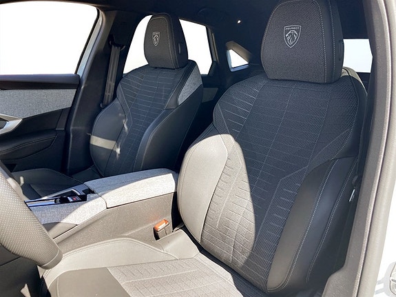 Peugeot 3008 5 of 18