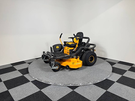 Cub Cadet Z3 137 4 of 12