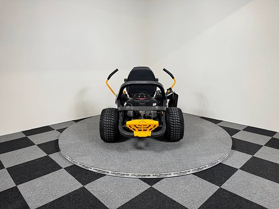 Cub Cadet Z3 137 9 of 12
