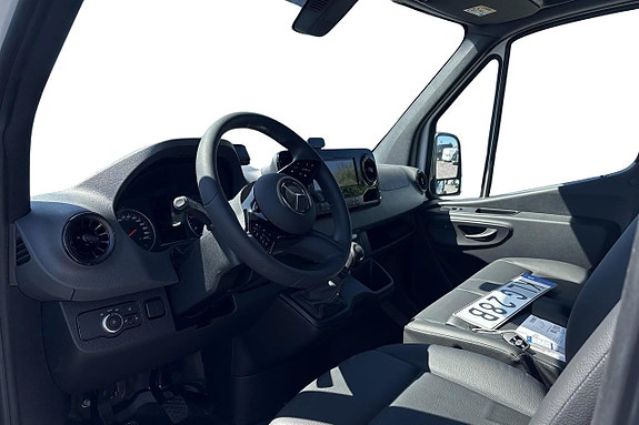 Mercedes-Benz Sprinter 311 6 of 11