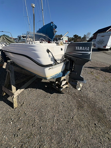 Bella 490R yamaha 70 hk 2 takt. Rep Obj 3 of 5
