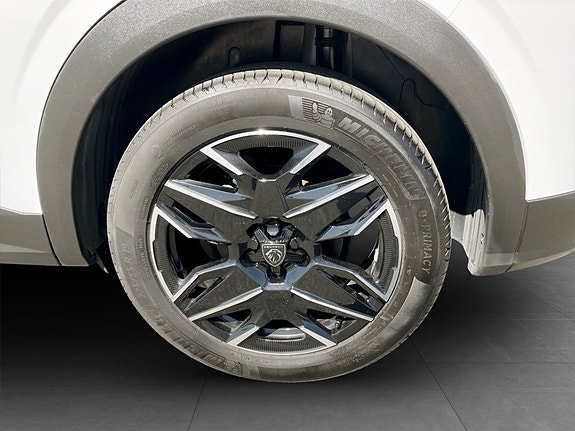 Peugeot 3008 14 of 15