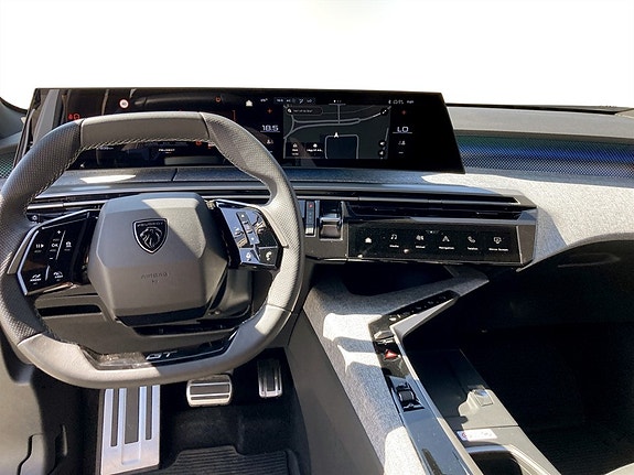 Peugeot 3008 6 of 15