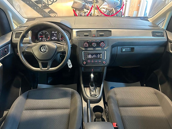 Volkswagen Caddy Maxi 13 of 18