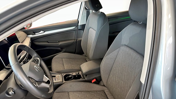 Volkswagen Golf I 8 of 12