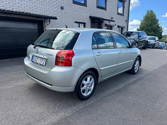 Toyota Corolla 11 of 17