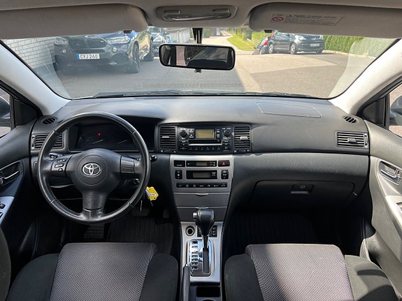 Toyota Corolla 17 of 17