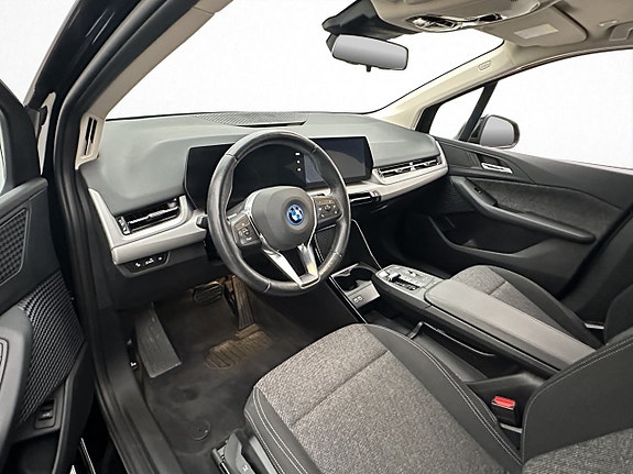 BMW 225e 15 of 30