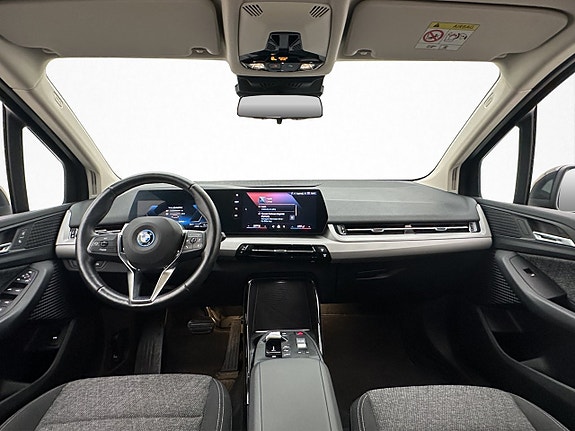 BMW 225e 13 of 30