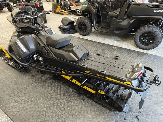 Ski-Doo Tundra 600 EFI 55 mil 59 mm matta mycket utrustning 5 of 6