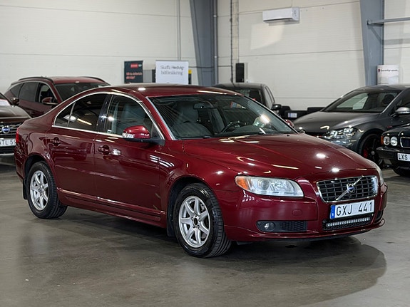 Volvo S80 5 of 5