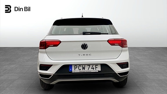 Volkswagen T-Roc 5 of 12
