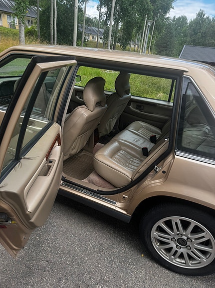 Volvo 960 8 of 13