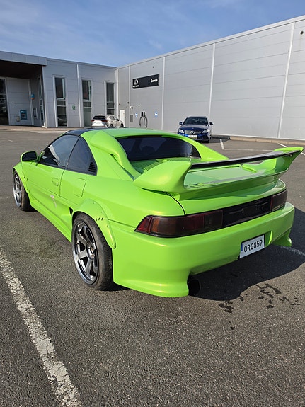 Toyota MR2 4 of 4