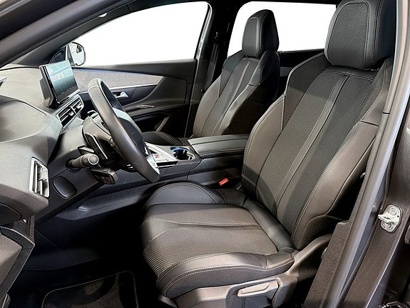 Peugeot 5008 4 of 5