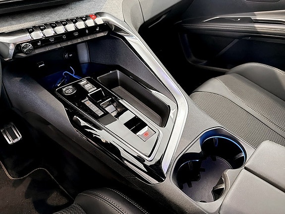 Peugeot 5008 13 of 19