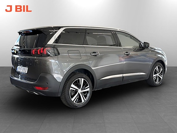 Peugeot 5008 3 of 5