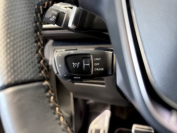 Peugeot 5008 8 of 19