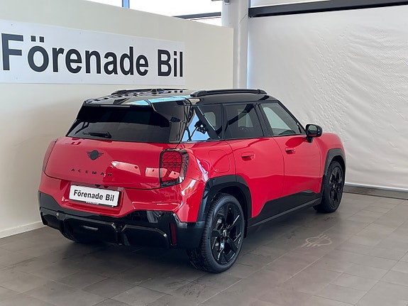 MINI Aceman E 11 of 13