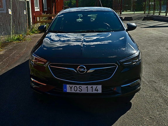 Opel Insignia 4 of 5
