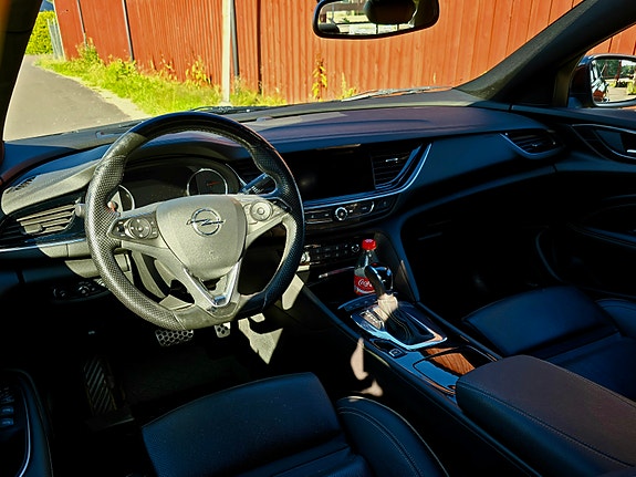 Opel Insignia 7 of 26