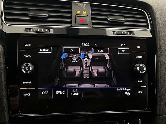 Volkswagen Golf I 19 of 30