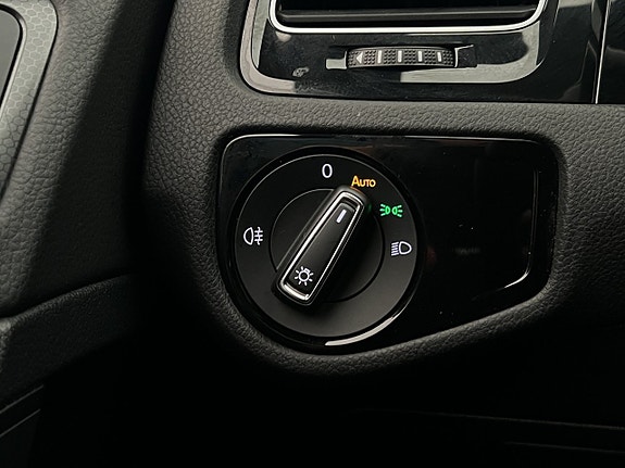 Volkswagen Golf I 30 of 30