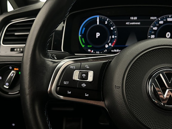 Volkswagen Golf I 14 of 30
