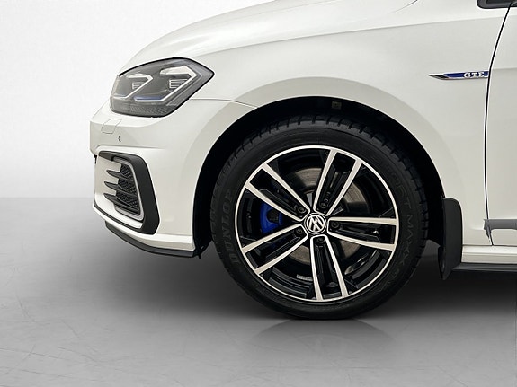 Volkswagen Golf I 26 of 30