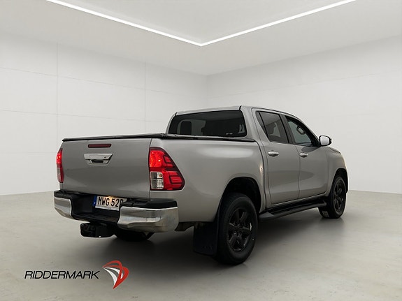 Toyota HiLux 10 of 30
