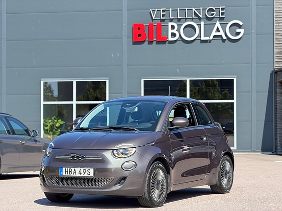 Fiat 500 2 of 5