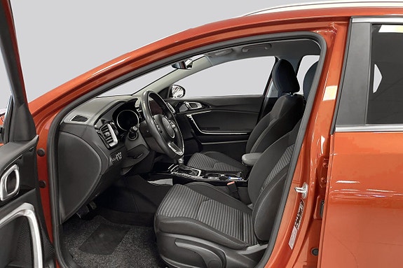 Kia XCeed 8 of 14