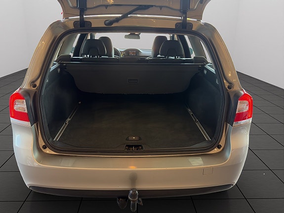 Volvo V70 20 of 23