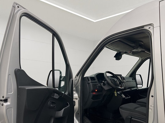 Renault Master 18 of 30