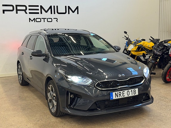 Kia Ceed 2 of 26