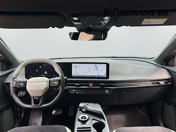 Kia EV6 7 of 13