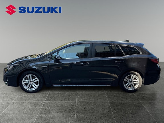 Suzuki Swace 2 of 5