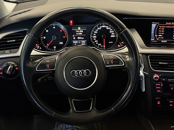Audi A4 22 of 23