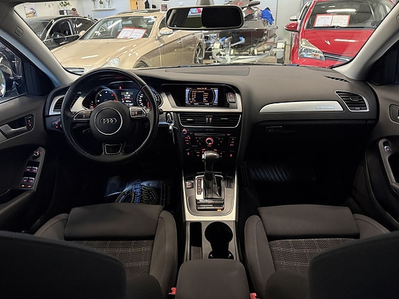 Audi A4 21 of 23
