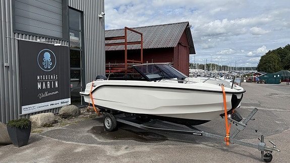 Silver Puma Yamaha F115hk -22 (Endast 30h) 2 of 16