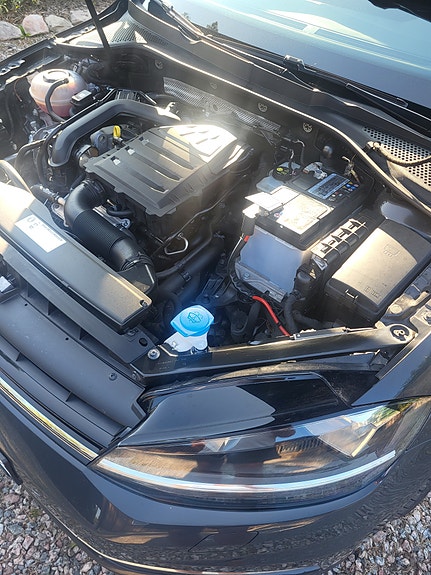 Volkswagen Golf VII 4 of 5