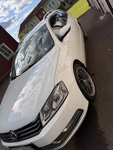Volkswagen Passat 6 of 11