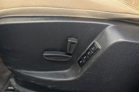 Ford S-MAX 25 of 27