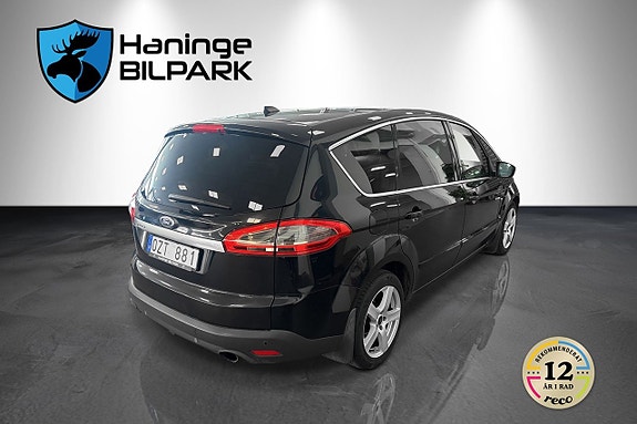Ford S-MAX 7 of 27